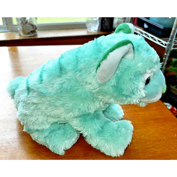 Wild Republic Milwaukee Zoo 9" Green Tiger Cub Baby Plush Stuffed Animal Toy - Picture 8 of 10